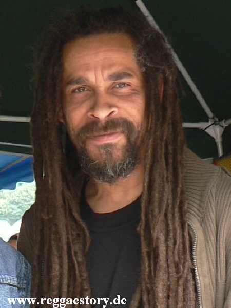 Ronnie Lion - Amharic