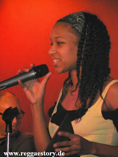 Lilian Gold