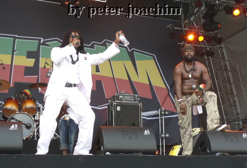 Zareb & Fantan Mojah