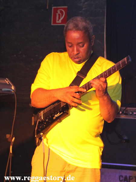 Byron bei Anthony B