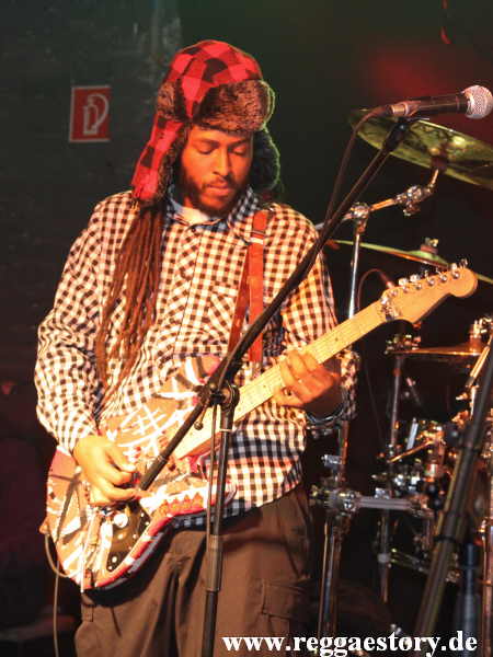 Ky-mani Band - Lead Guitar