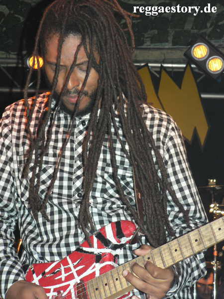 Lead Guitar Ky-mani Marley