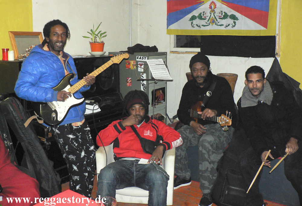 I-Dwins Band