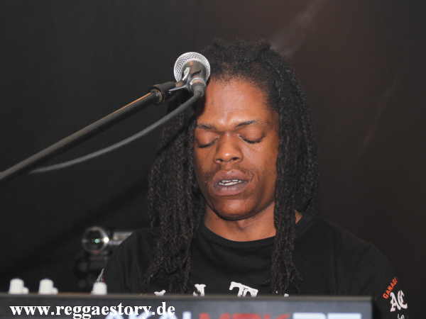 Raging Fyah
