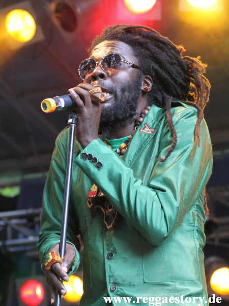 Jah Bouks