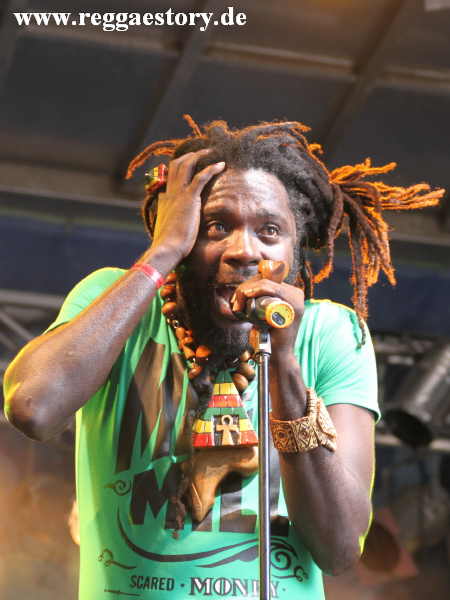 Jah Bouks