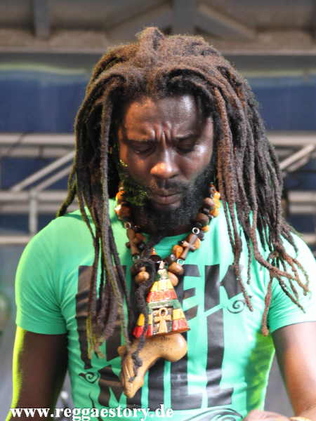 Jah Bouks
