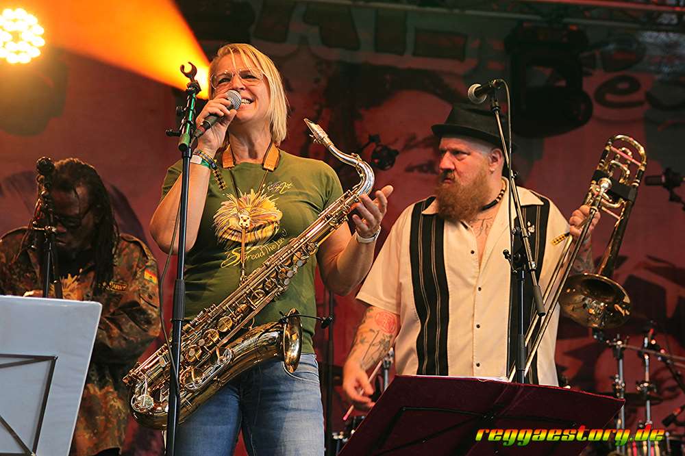 Irie Roots Connection - Catrin Groth - Reggae Jam 2023