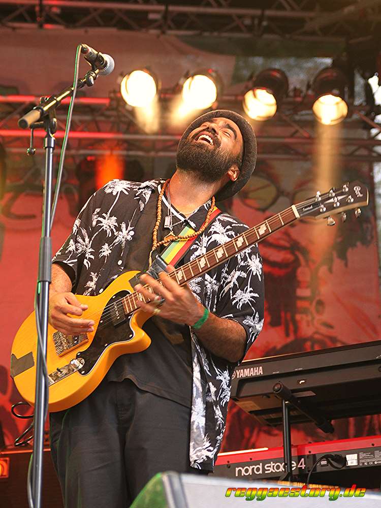 Sebastian Sturm & Irie Roots Connection - Reggae Jam 2023