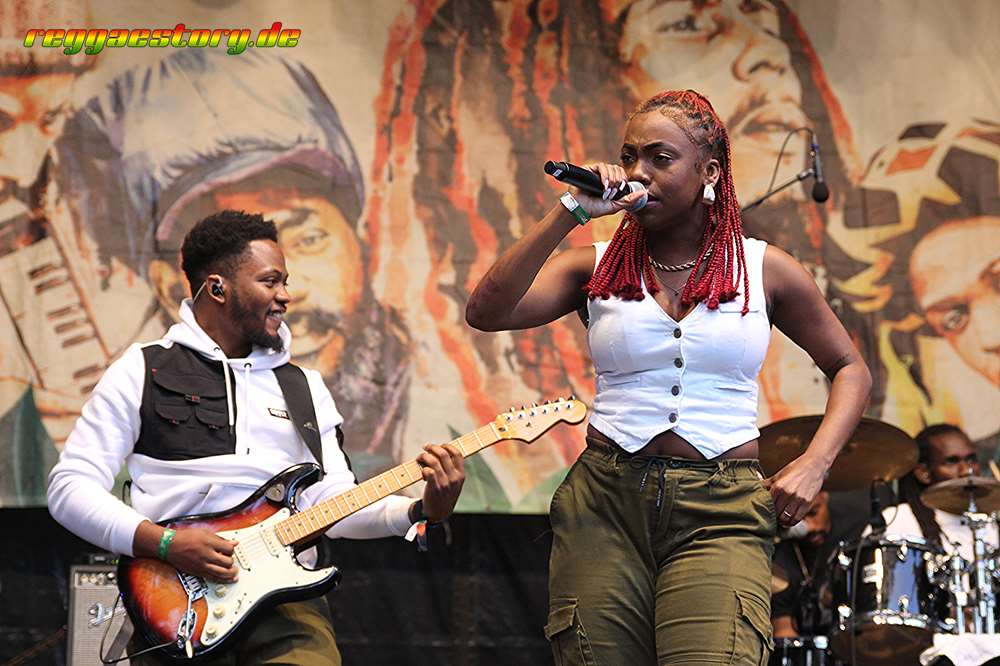 Tori Lattore @ Romain Virgo - Reggae Jam 2024