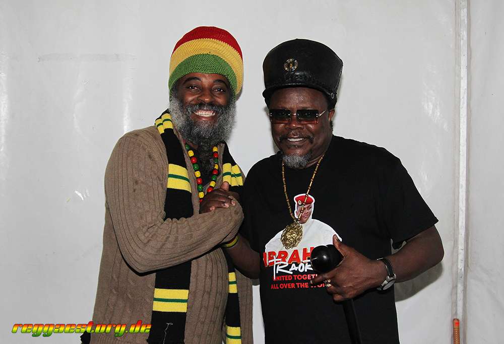 Luciano & Teacha Dee - Reggae Jam 2025 - Backstage