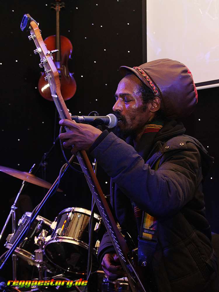 Bini Zion @ Joseph Blue Grant - Kulturbahnhof Ortrand