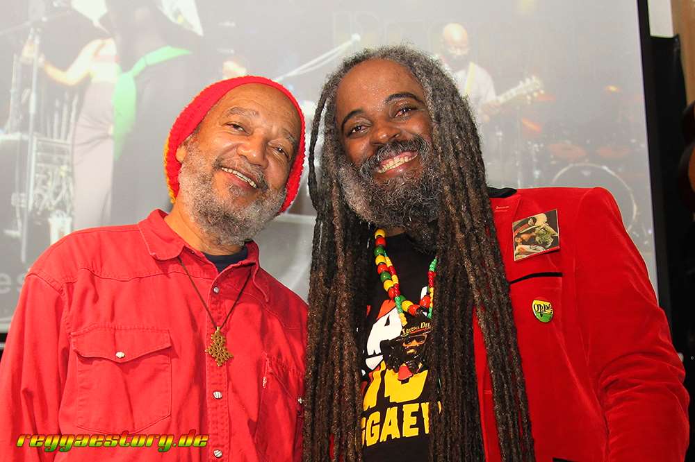 Joseph Blue Grant & Teacha Dee - Kulturbahnhof Ortrand