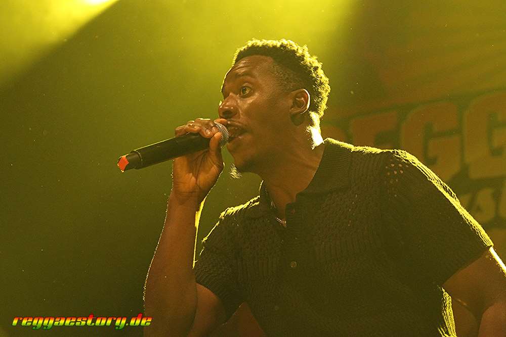 Romain Virgo - Reggaeville Easter Special 2025