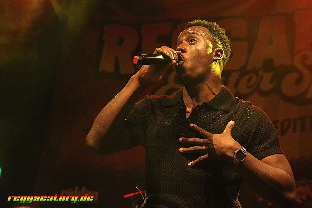Romain Virgo - Reggaeville Easter Special 2025