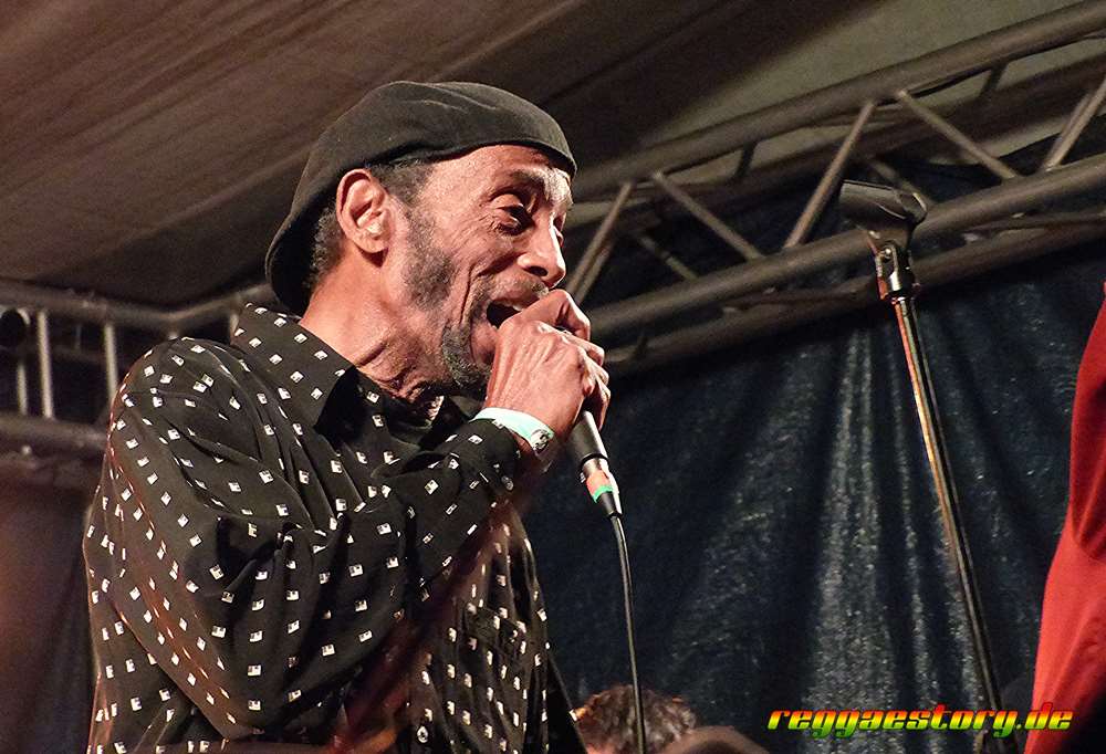 Otis Gayle & The Savoys - This Is Ska 2024
