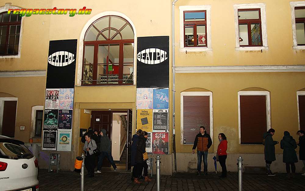 Yellow Umbrella - Beatpol Dresden - 2024