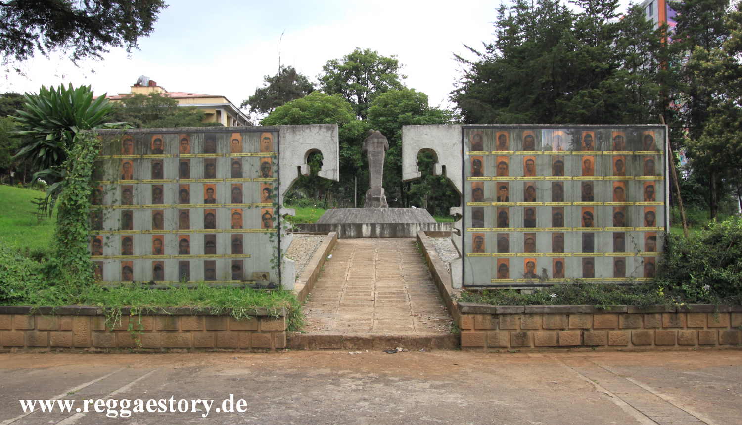 Dilachn Monument - Addis Ababa