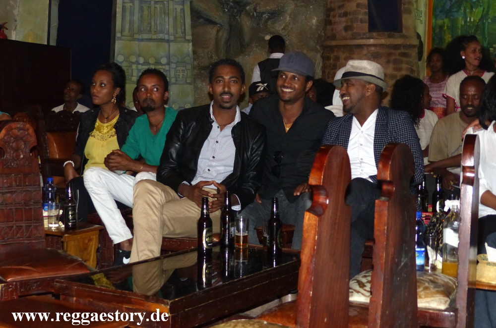 2000 Habesha Cultural Restaurant - Addis Ababa