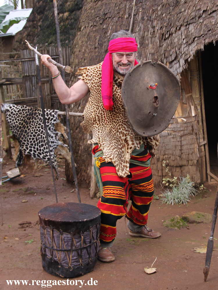 Maskerade im Dorze Village