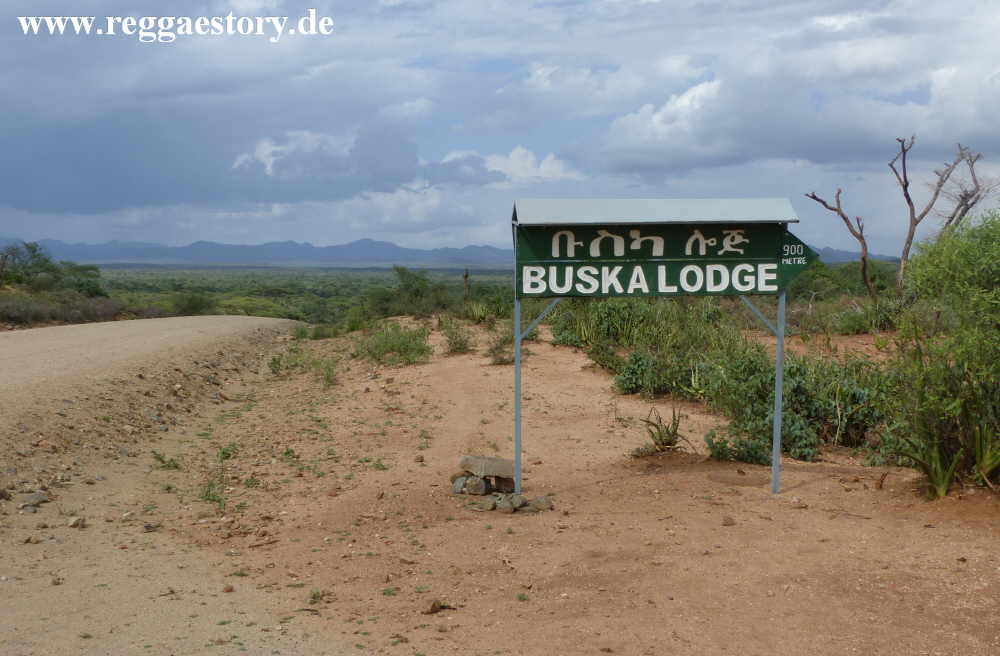 Near Buska Lodge - Turmi - Ethiopia