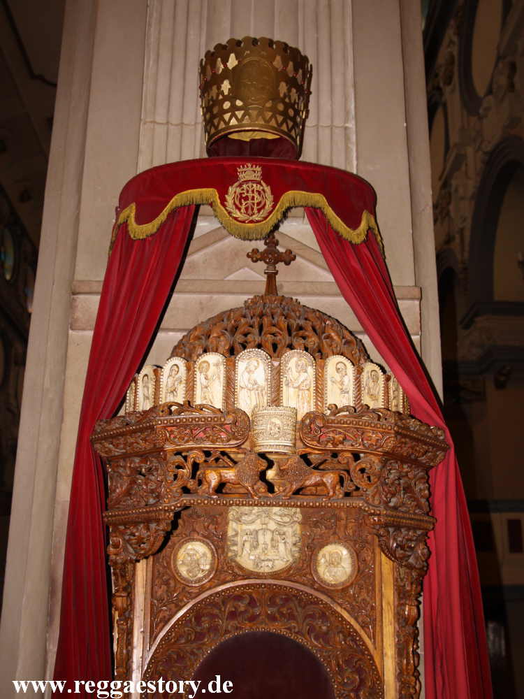 Thron Haile Selassie - Holy Trinity Cathedral