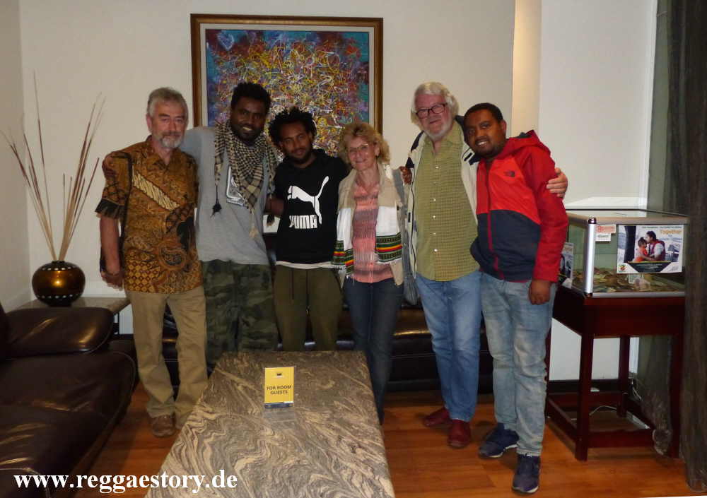 Abschied im Monarch Hotel