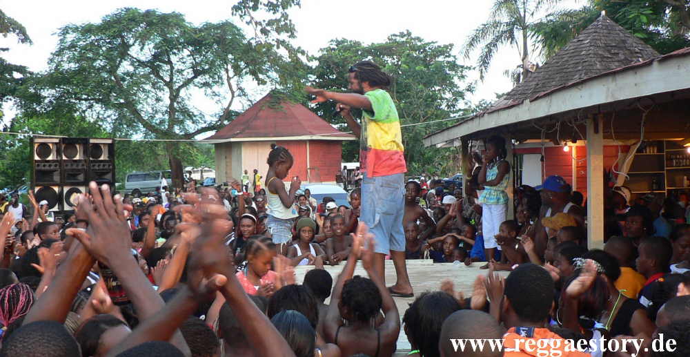 Negril - Independence Day - Dancehall Queen Contest
